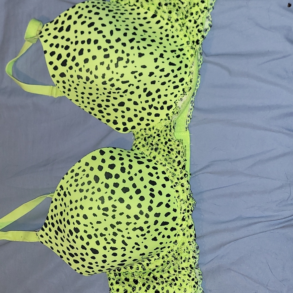 Neon yellow cheetah print bra